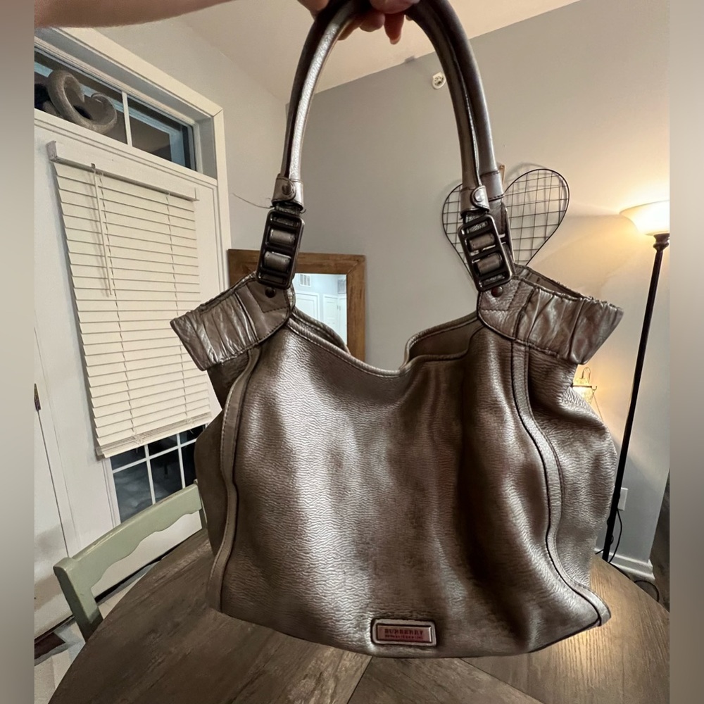 Authentic Burberry Limited Edition 2009 Bag GUC $2000 MSRP - Picture 10 of 14